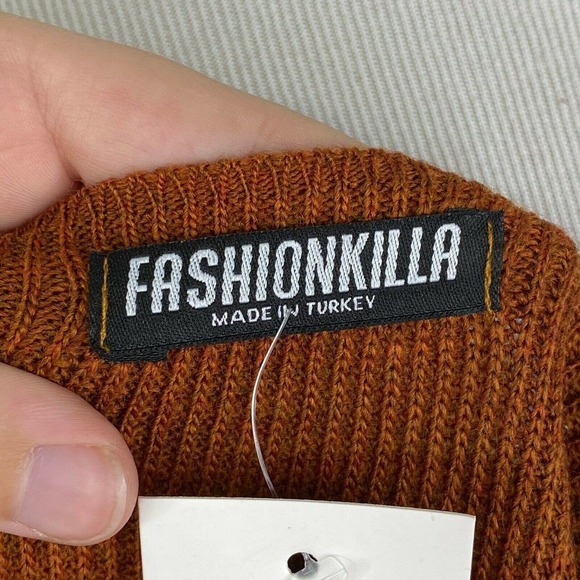 NEW FASHIONKILLA Knit Tie-Waist Dress Size 6 - Picture 3 of 5
